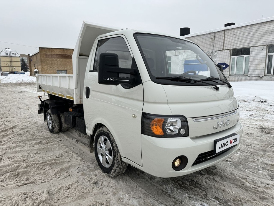 САМОСВАЛ JAC N35 (МРМ 3,5т ОБЪЁМ КУЗОВА 1,87м³)